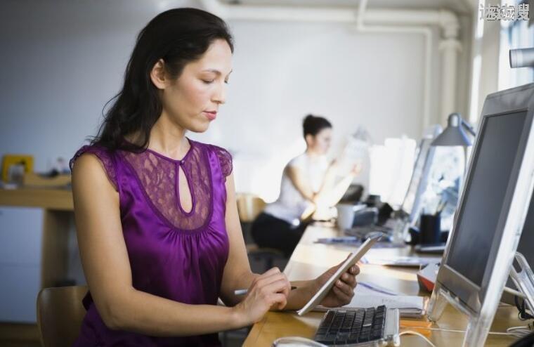 全职太太接手公司