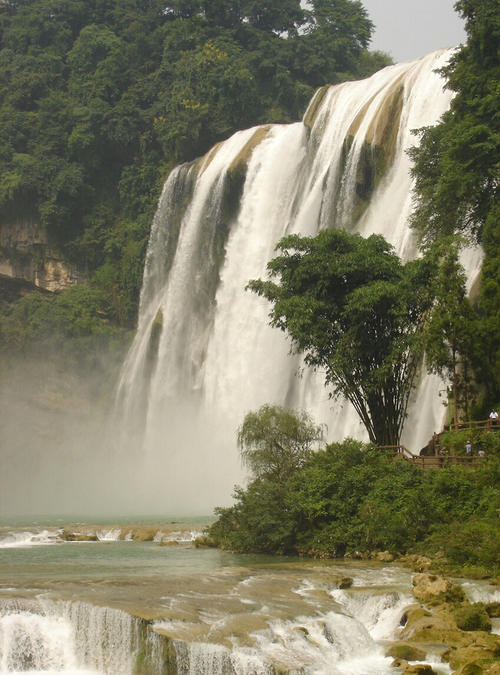 黄果树瀑布海拔高度是多少米