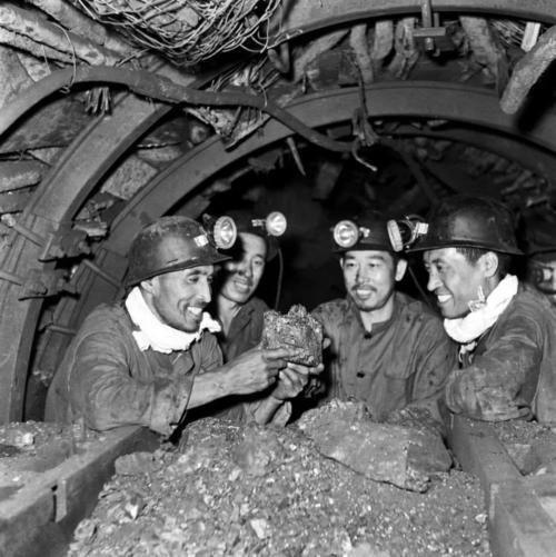 1976年的唐山大地震是多少级