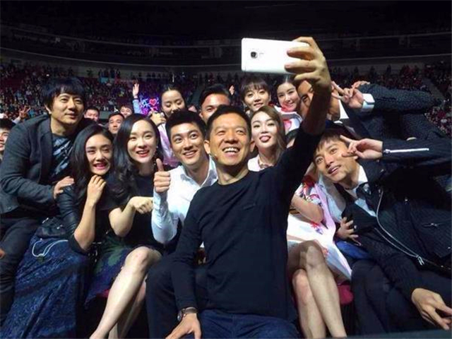 为什么都不敢动贾跃亭 为什么没人敢动贾跃亭