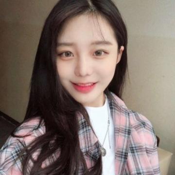 女网红为什么这么多钱