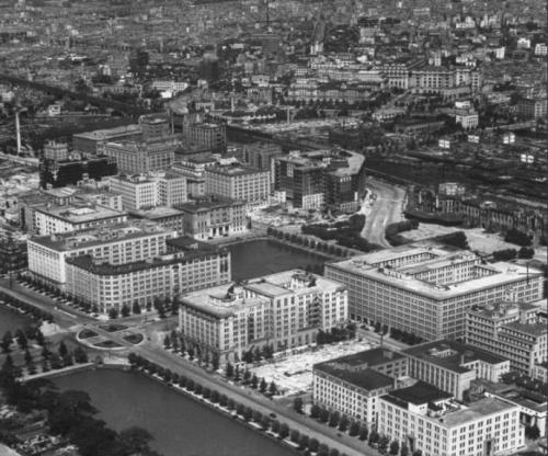 上海比东京落后多少年