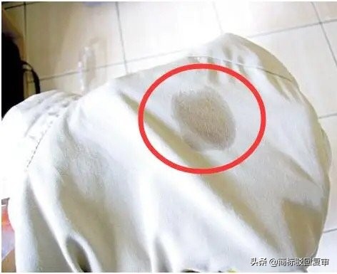 衣服上有油渍怎么清洗最有效
