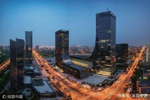 省委书记什么级别，直辖市的市委书记大还是省委书记大