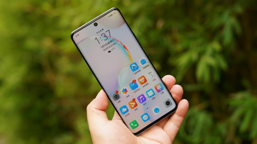 荣耀50配置怎么样值得买吗