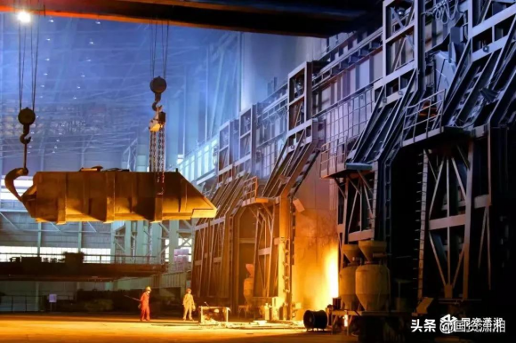 华菱集团董事长是什么级别