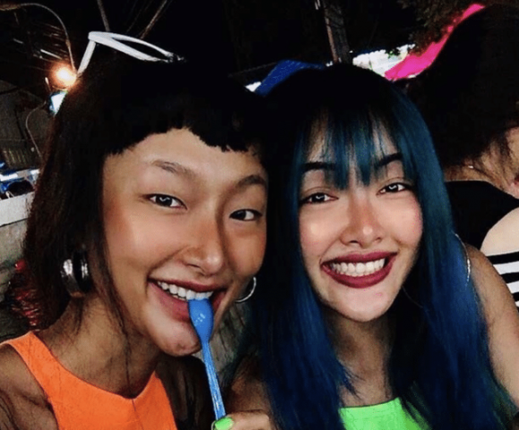 三只松鼠眯眯眼模特是谁