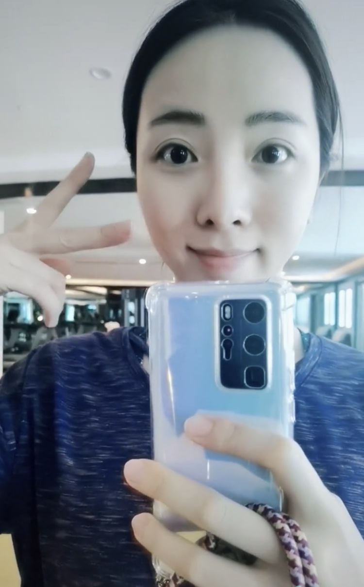 李思思的老公是谁