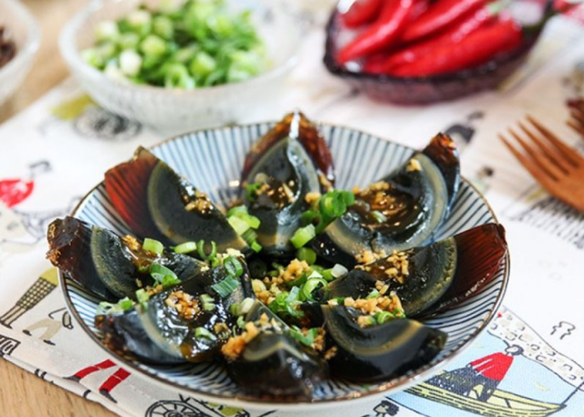 什么人不能吃皮蛋